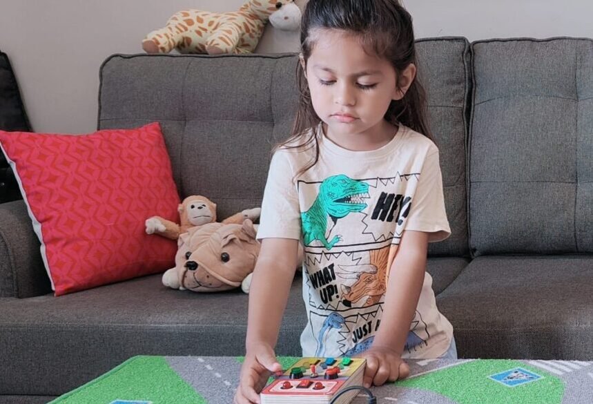 Best Montessori Busy Board -Timgloo Toys